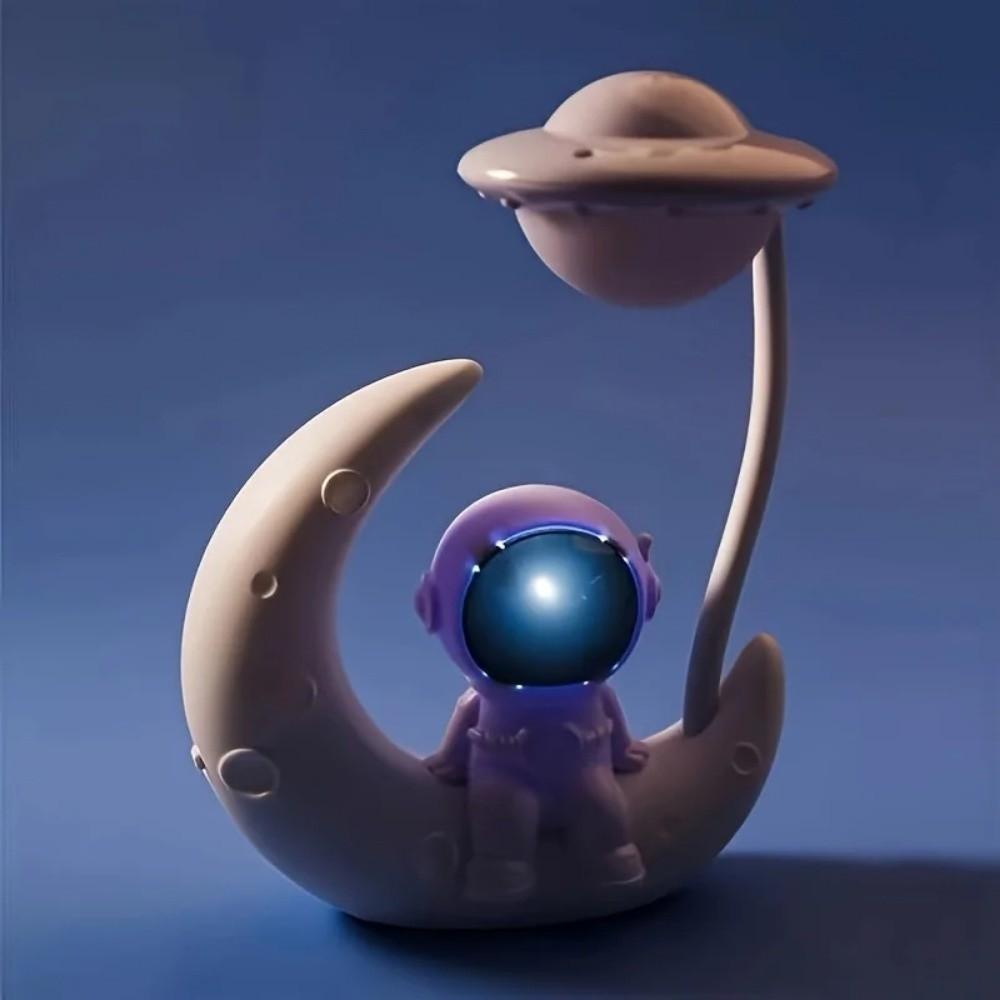 Cute LED Light Moon Astronaut Nightlight White Light Moon LED Desk Lamp 5W Creative Bedroom Night Light