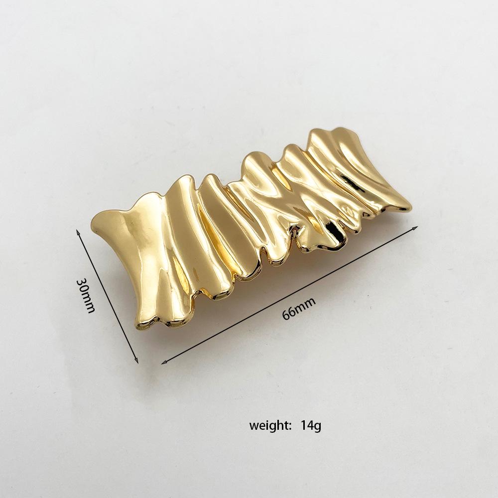 High-Quality Pleated Alloy Geometric Hair Clip - Irregular Shape Hair Accessory