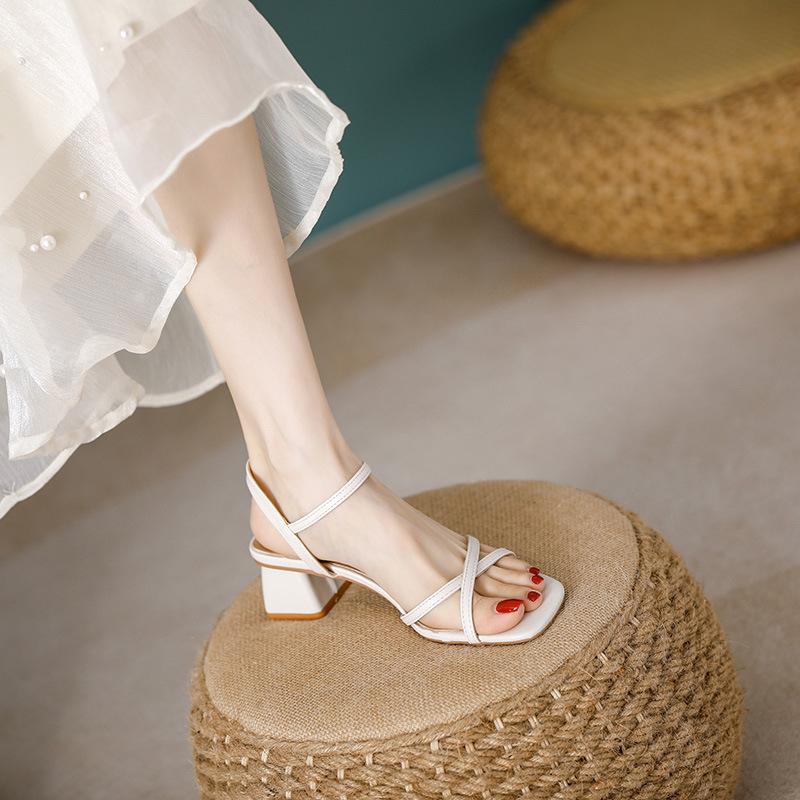 Fashion 2025 cross band high heels sandals women thick heel summer shoes solid color ankle strap gladiator sandalias de tacón