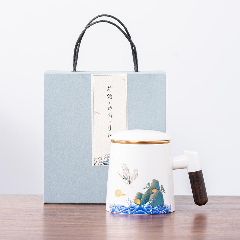 Ceramic tea cup with lid tea separation cup filter water cup creative wooden handle cup office cup gift cup Guochao