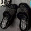 2025 Luxus Damen High Heels Mode Vielseitige Pelzige Keilabsatz Plateau Schuhe Bequeme Höhenverlängernde Damen Hausschuhe