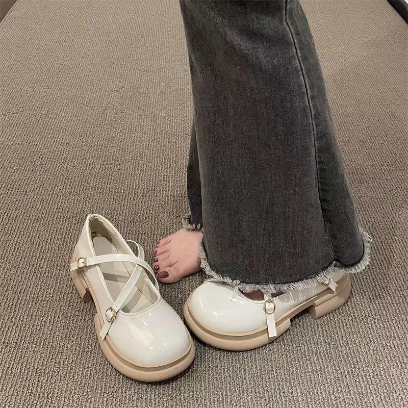 Korean Version Shallow Mouth Small Leather Shoes 2024 New Fashion Casual Simple All-match Thick Bottom Women Shoes Autumntime