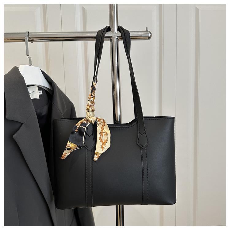 Schicke Retro Pendler Schulter- & Tragetasche für Studenten - Trendiges und vielseitiges Damenaccessoire