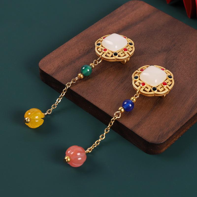 Neue chinesische Retro-Literarische Brosche, Anhänger aus Naturkristall, Verschlussspange, Anstecknadel im chinesischen Stil, Brosche Damen Cheongsam-Accessoires