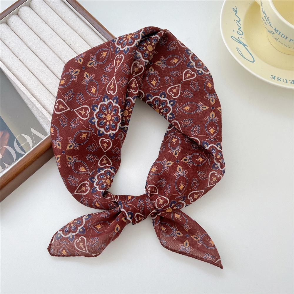55 Leopard Print Cotton And Linen Silk Scarf Women'S Small Square Scarf Neck Protection Headscarf Decorative Scarf Fashionable Foreign Style Scarf