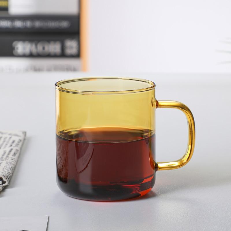 

Кавова чашка з кольорового боросилікатного скла Янтарно-синьо-зелена рожева Чашка для чаю Чашка для сніданку з молоком і водою з ручкою 350 мл для домашнього кафе 400ml
