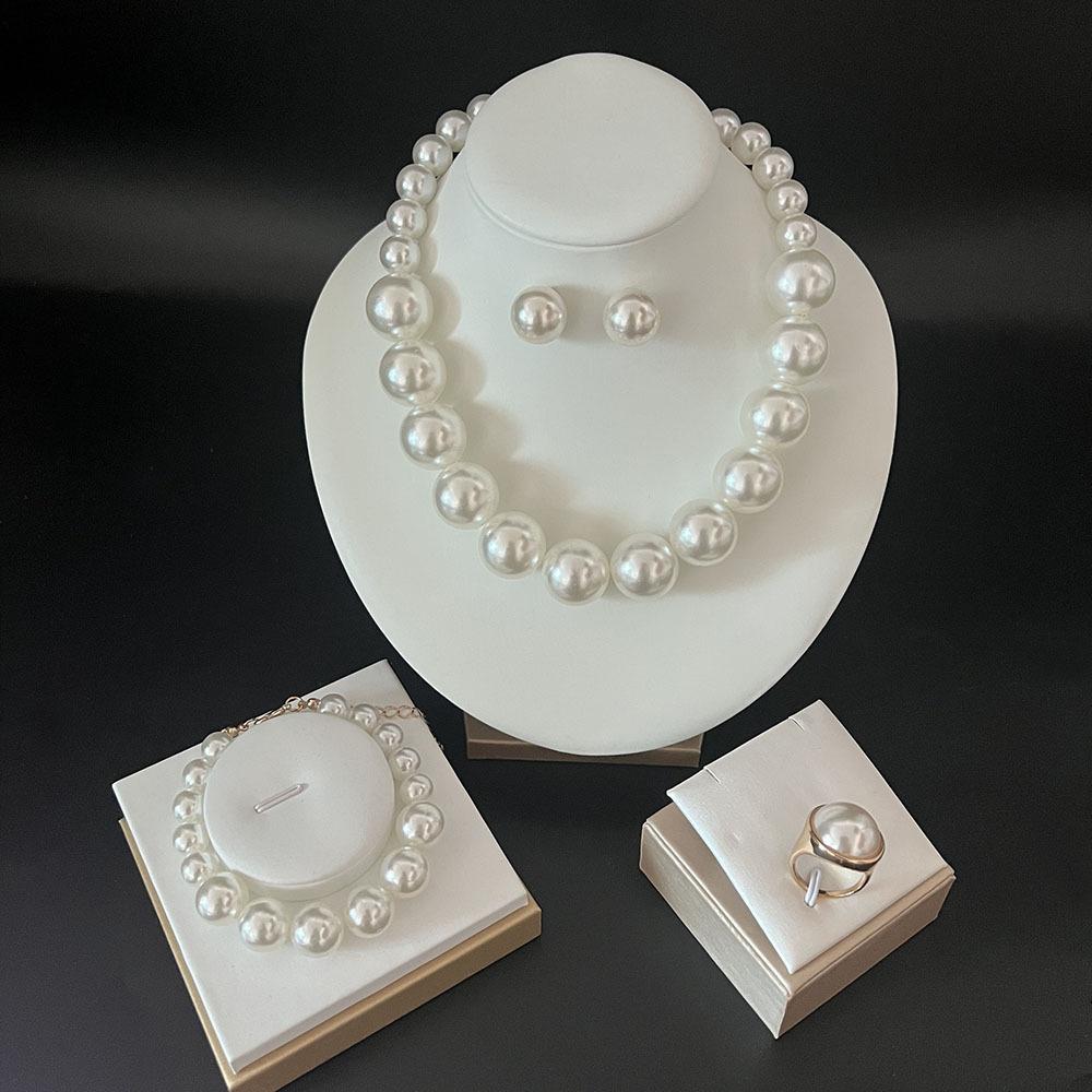 Set di Gioielli in Perle a Cinque Pezzi Retro di Lusso Leggero Europeo e Americano Francese