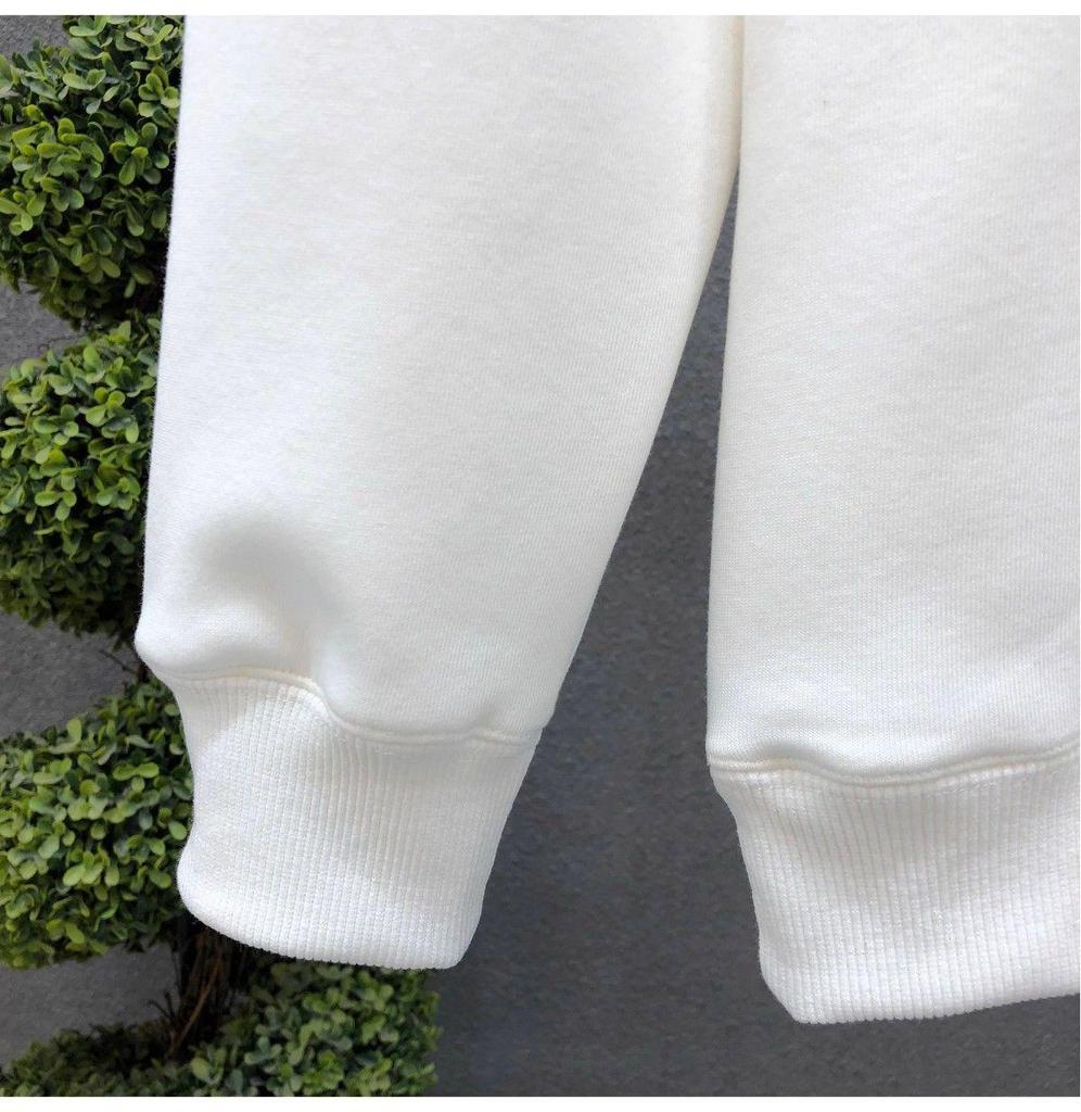 Men's Winter Fleece-Lined White Sweatshirt: Simple Solid Color, Round Neck, Long Sleeve, No Hood, Perfect for Spring and Autumn.