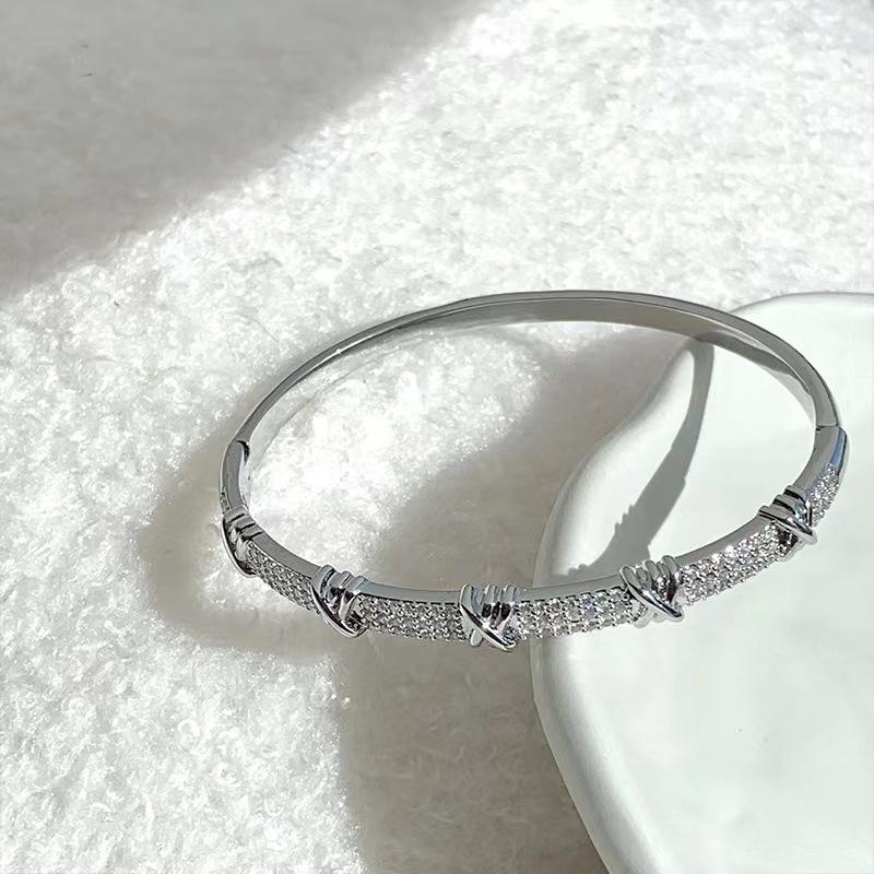 Haoshi Bracelet, Women s Fashion, Niche, Simple, Exquisite, High End Accessories 19CM