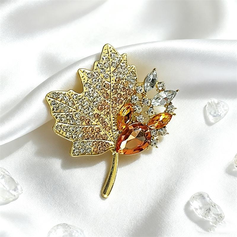 New Yellow Maple Leaves Full Crystal Rhinestone Brooch Pins Party Wedding Girl Friend Christmas Gifts