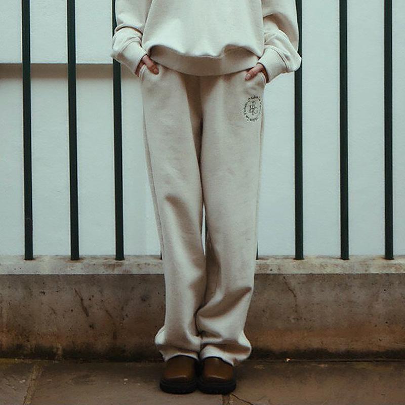 

Женский весенний хлопковый комплект-двойка с цветными блоками: Толстовка с длинным рукавом и спортивные штаны Large