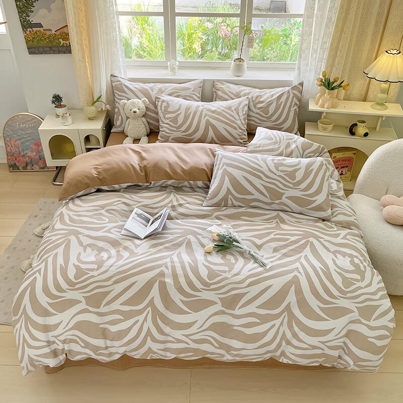 LISM Fengnian Pattern 4-Piece Bedding Set