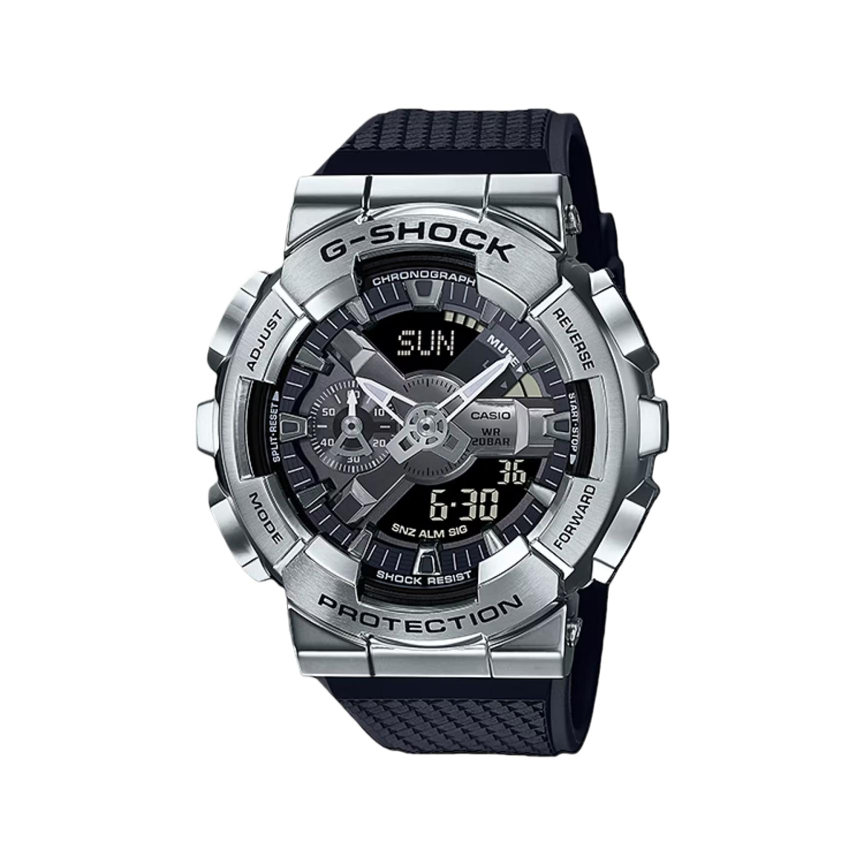 

Casio Мужские кварцевые часы с нейлоновым ремешком и черным циферблатом GM-110-1APR чёрный