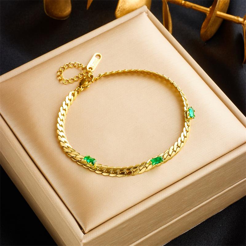 Light Luxury High End Titanium Steel Bracelet Rhinestone And Pearl Chain Versatile Non Fading Accessory