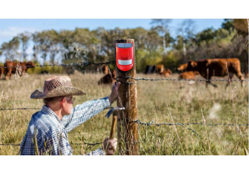 Automatic Solar-Powered Infrared Rat and Animal Repellent Alarm