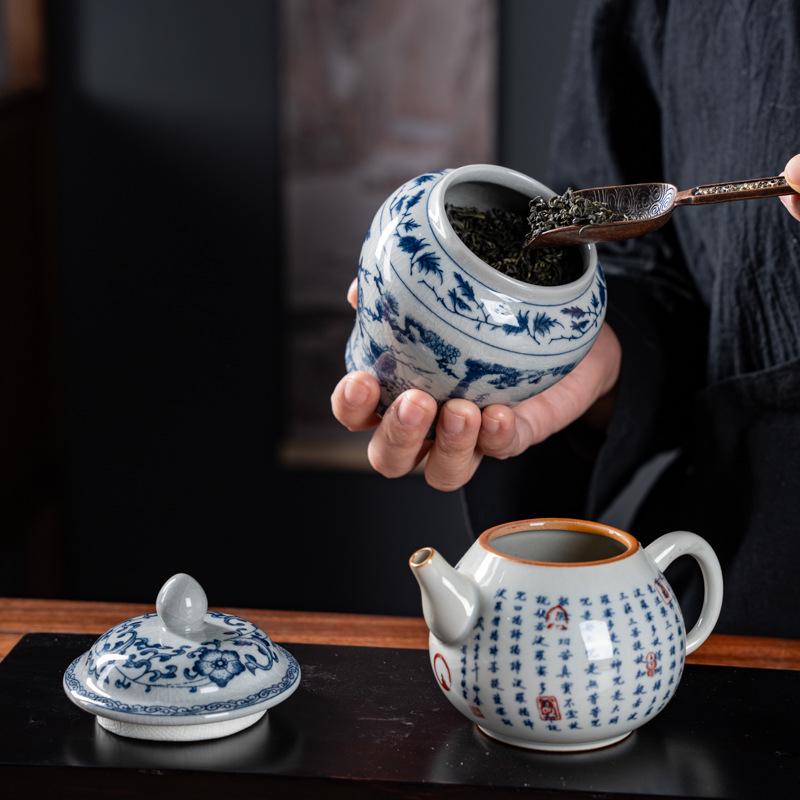 Blue & White Ceramic Tea Storage Jar - Retro Pottery Design, Moisture-Proof Seal