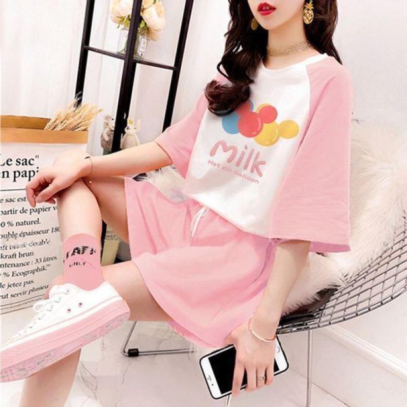 

Everyday Active Suit for Women Summer Updated Short-sleeved T-shirt for Women Everyday Shorts Cartoon Mickey Printed Comfortable Fit Two-piece Coll 4XL синій