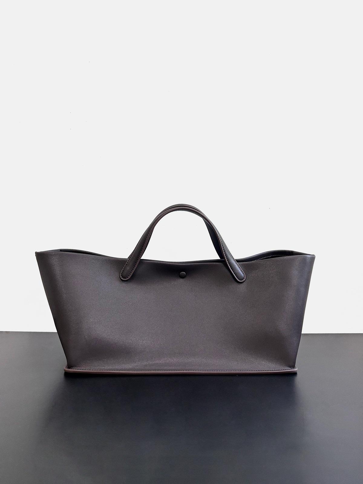 

The Row 2025 Women s Premium Leather Tote - Large Capacity, French-Inspired Commuter Bag 36.5*20*18cm (No Logo)