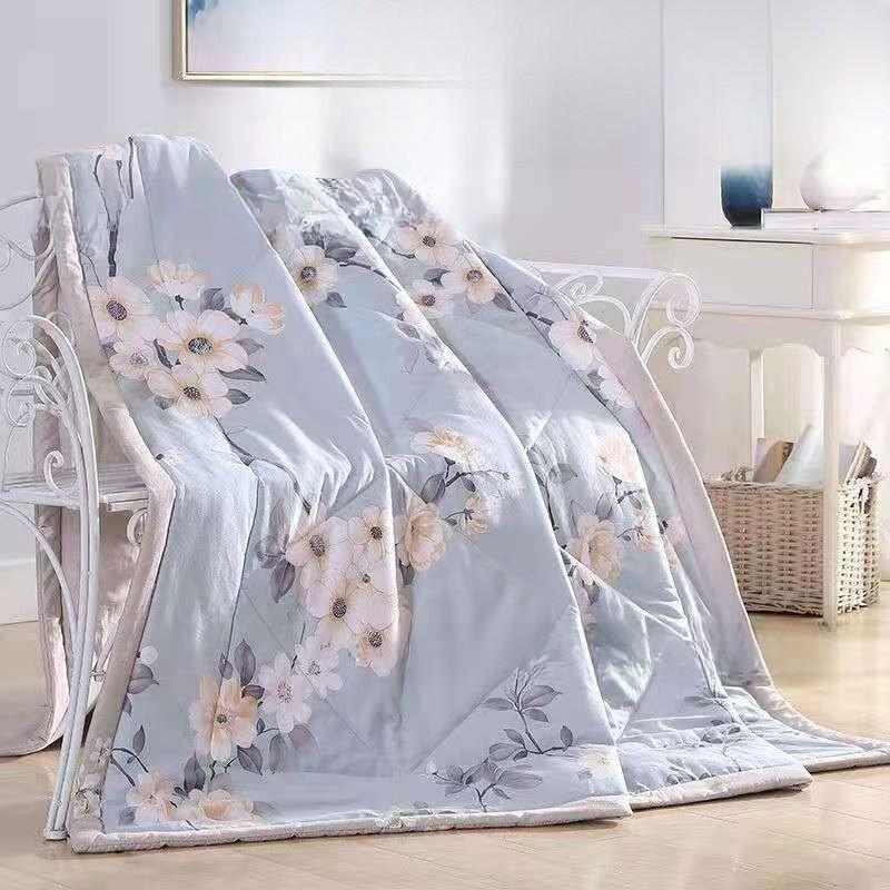Printing Flower Breathable Cotton Blended Summer Blanket For Comfort Indoor