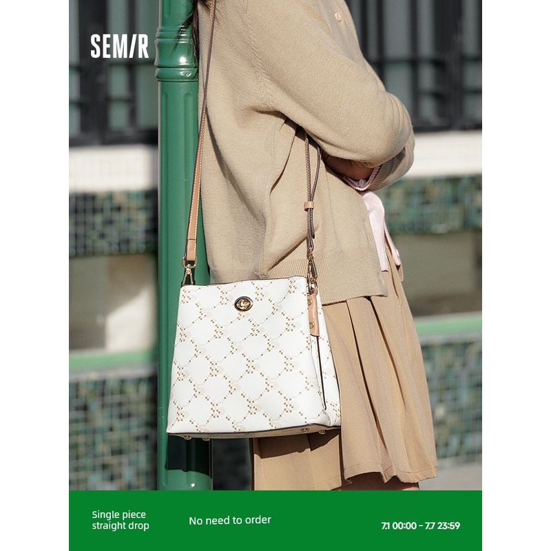 

Senma Bag Women Bucket Bag 2025 New Fashionable Retro Presbyopia Messenger Bag Large Capacity Commuter Shoulder Bag Fashion Rice White 10302