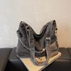 Denim bag women's large-capacity new versatile shoulder messenger bag high-end commuter tote bag