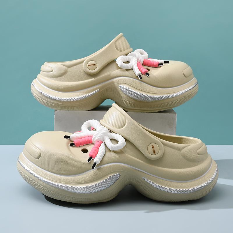 Spring and Summer New Fashion Thick-soled Smile Color Matching Women's Hole Shoes Wear Bag Head, DIY Cartoon Cool Slippers