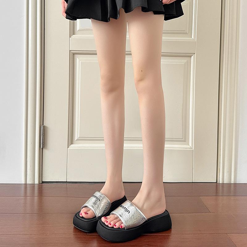 [] Muffin Thick Bottom Heightening One-word Slippers Women Wear New Summer Beach Sandals