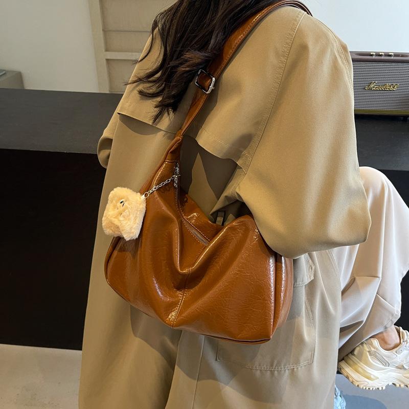 

Сумка преміум-класу, жіноча нова модна популярна сумка на плече 2024 року, велика місткість для приміських поїздок. коричневий