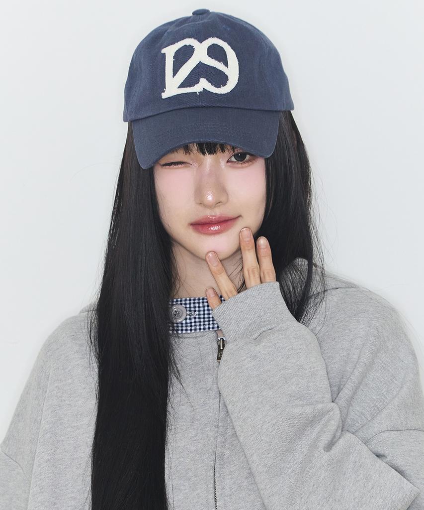 ILLIGO 129 Applique Ball Cap Navy