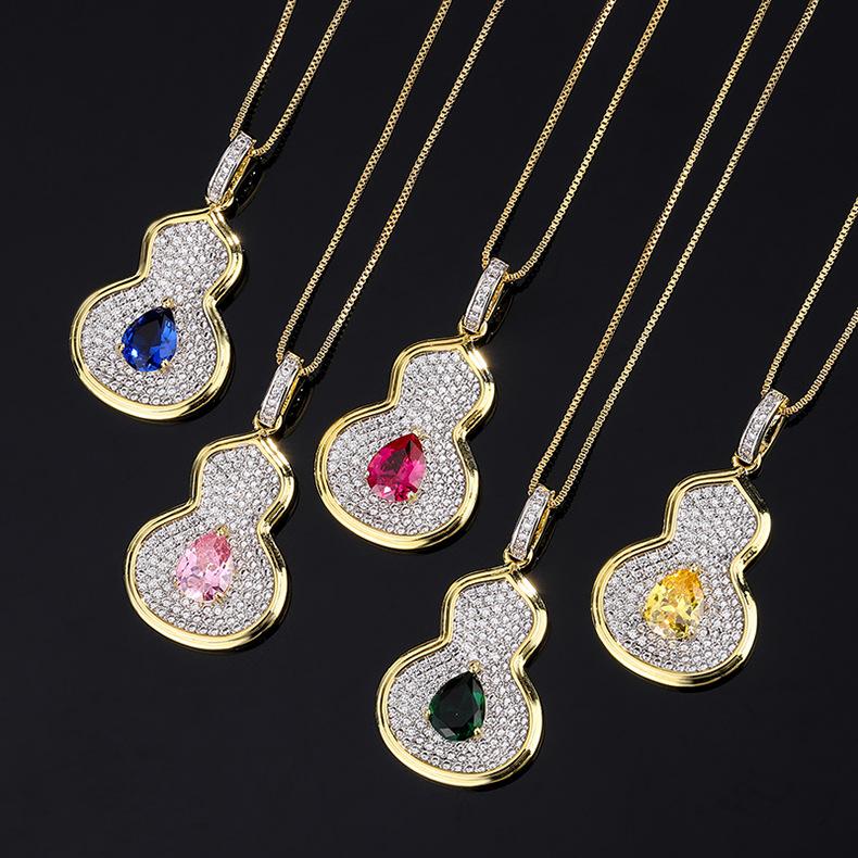Fashionable Retro Color Treasure Necklace Gourd Pendant Inlaid With Zircon Emerald Collarbone Chain Women's Jewelry High-end