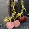 New Fashion Crystal Cherry Pendant Metal Key Chain, Suitable for Daily Wear, for Bag Accessories, Can Send Family Gifts, Friends Gifts