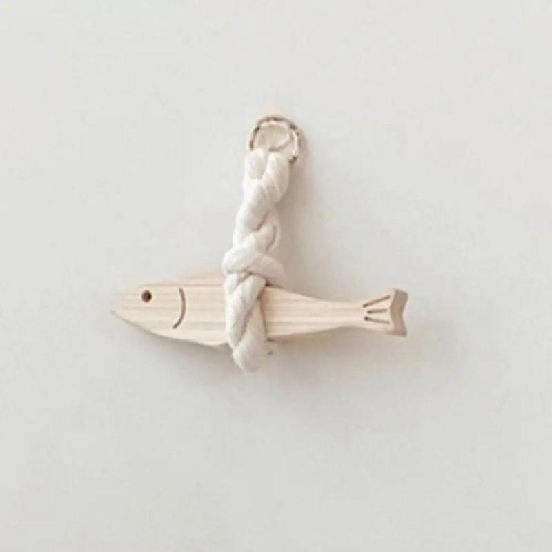 1PC Lightweight Wooden Fish Car Ornament Hangable with Bell Pollack Door Pendant Ultra-thin Fish Wall Art Bedroom
