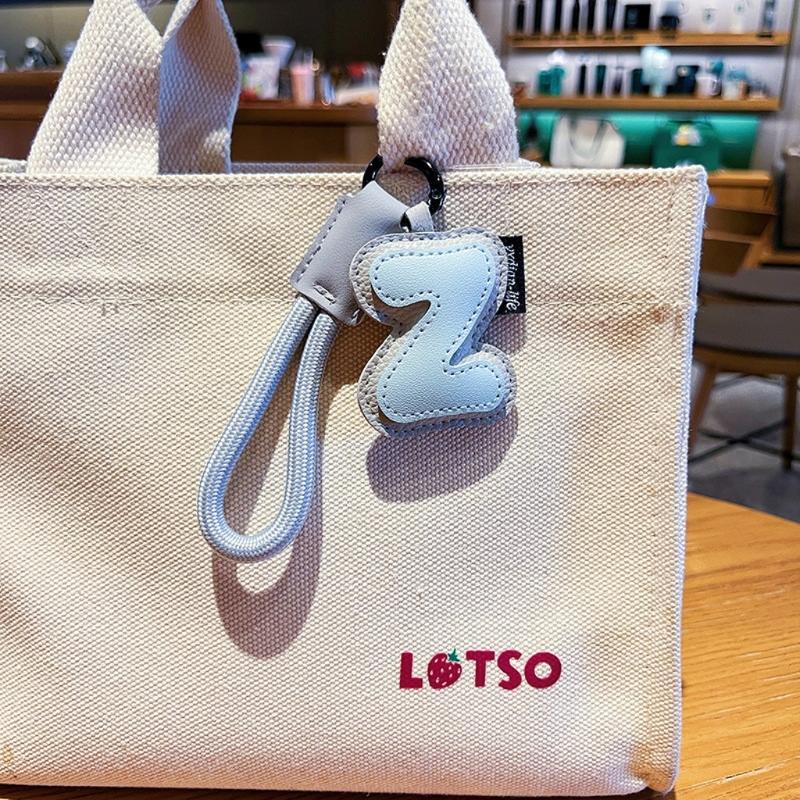 Stylish Alphabets Keychain Charm Sturdy PU Leather Keyrings Pendant Accessory for Bags and Keys Gift Choice