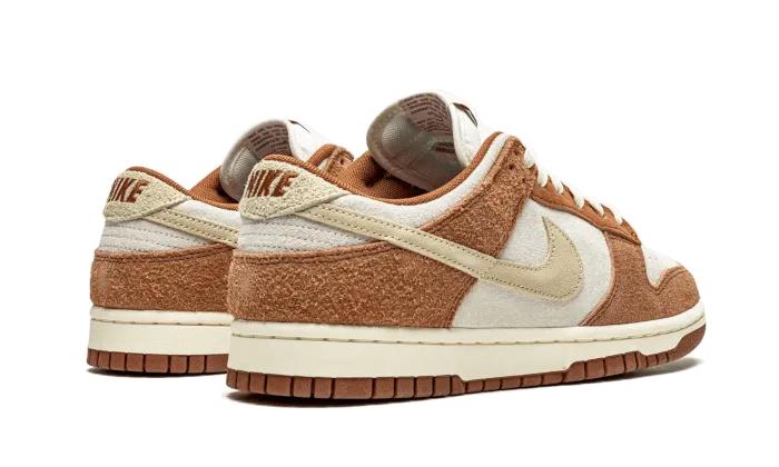 Dunk Low Medium Curry