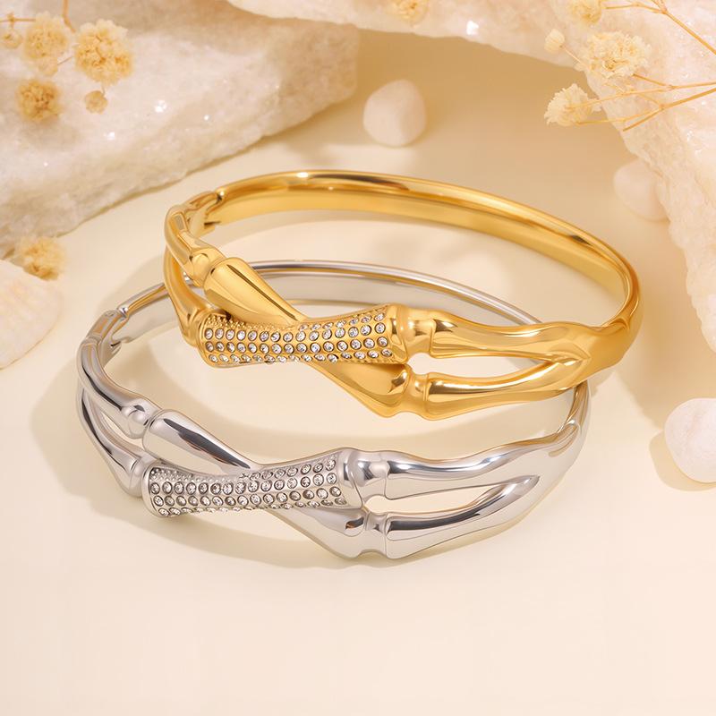 Stainless steel light luxury cross diamond-set bone joint bamboo joint personalized titanium steel non-fading jewelry