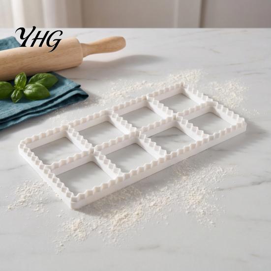 Professional Wonton Press Ravioli Maker Mold, 8-Cavity Dumpling with Zigzag Edge, PLA Food-Safe Manual Pasta Making Mold Kitchen Tool for Pie,