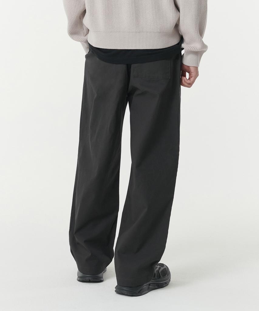 MUSINSA STANDARD Cotton Deep Tuck Wide Elastic Waist Pants [Dark Gray]