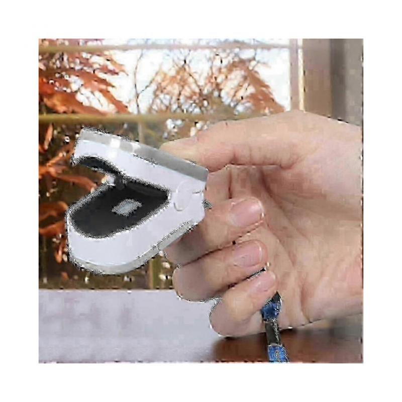 The Blood Itch Finger Clip Oximeter Is Suitable for the Elderly, Home Use, and Travellers.