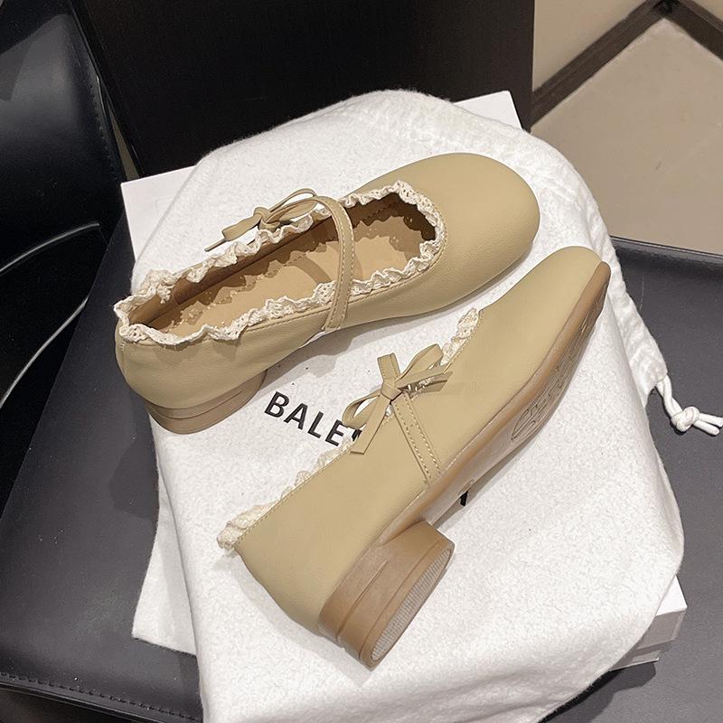 Shallow thick heel single shoes women's spring and autumn new fashion versatile Mary Jane shoes word belt