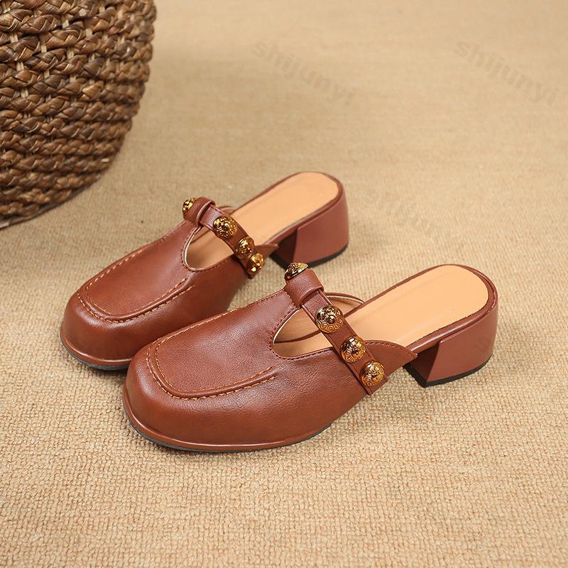 Fashion Retro Hollow Half Slippers Women's Summer 2025 French Style Fashion Comfortable Mary Jane Single Shoes Outdoor Square Head Pumps