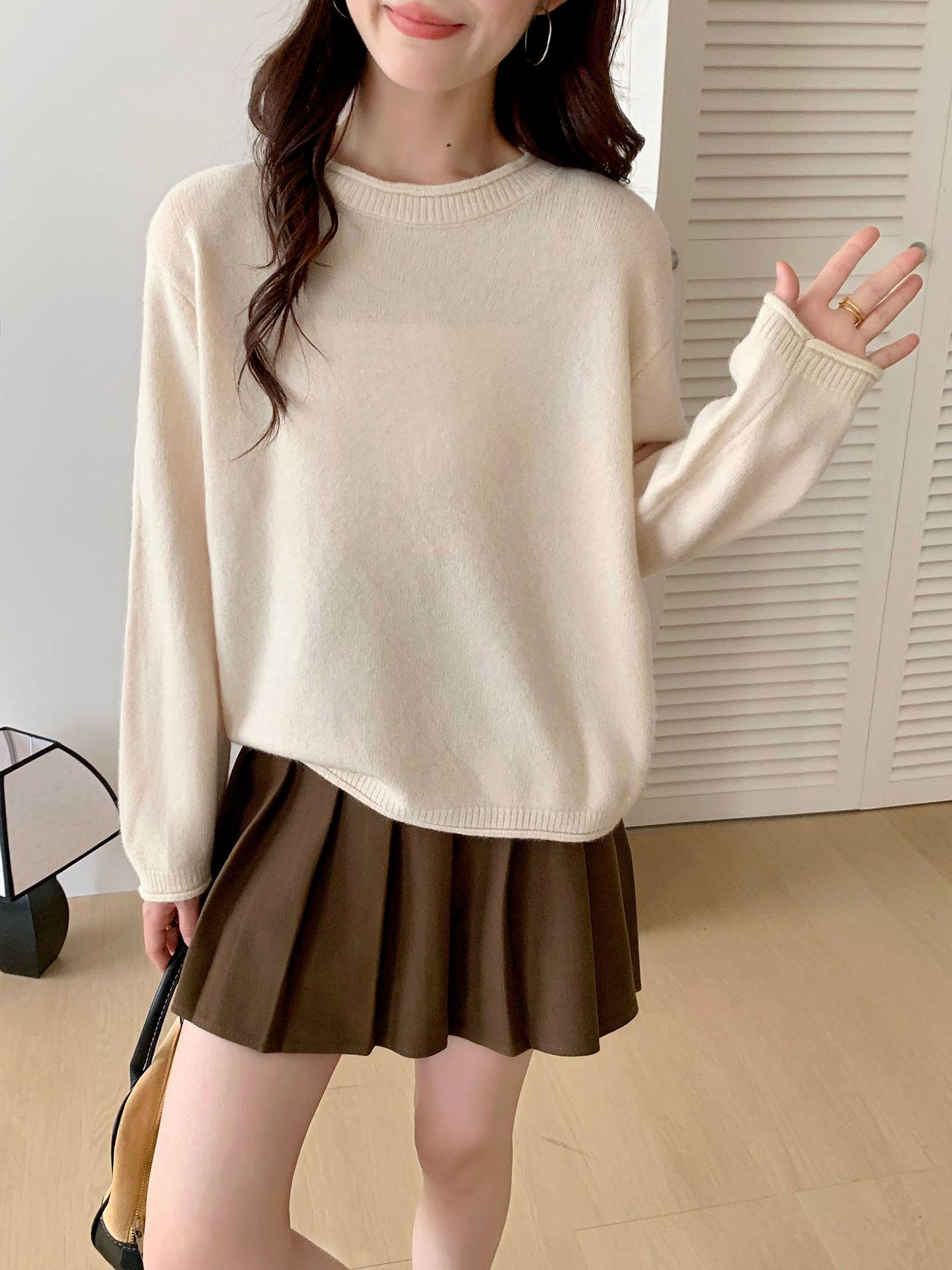 

Женский свитер оверсайз с высоким воротом в корейском шике - Осень/Зима 2025 One Size