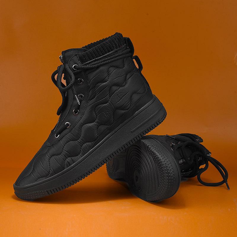 

2025 autumn and winter new fashion men s shoes ins trendy shoes tooling style large size 45 casual army green high top thick baseplate shoes 45