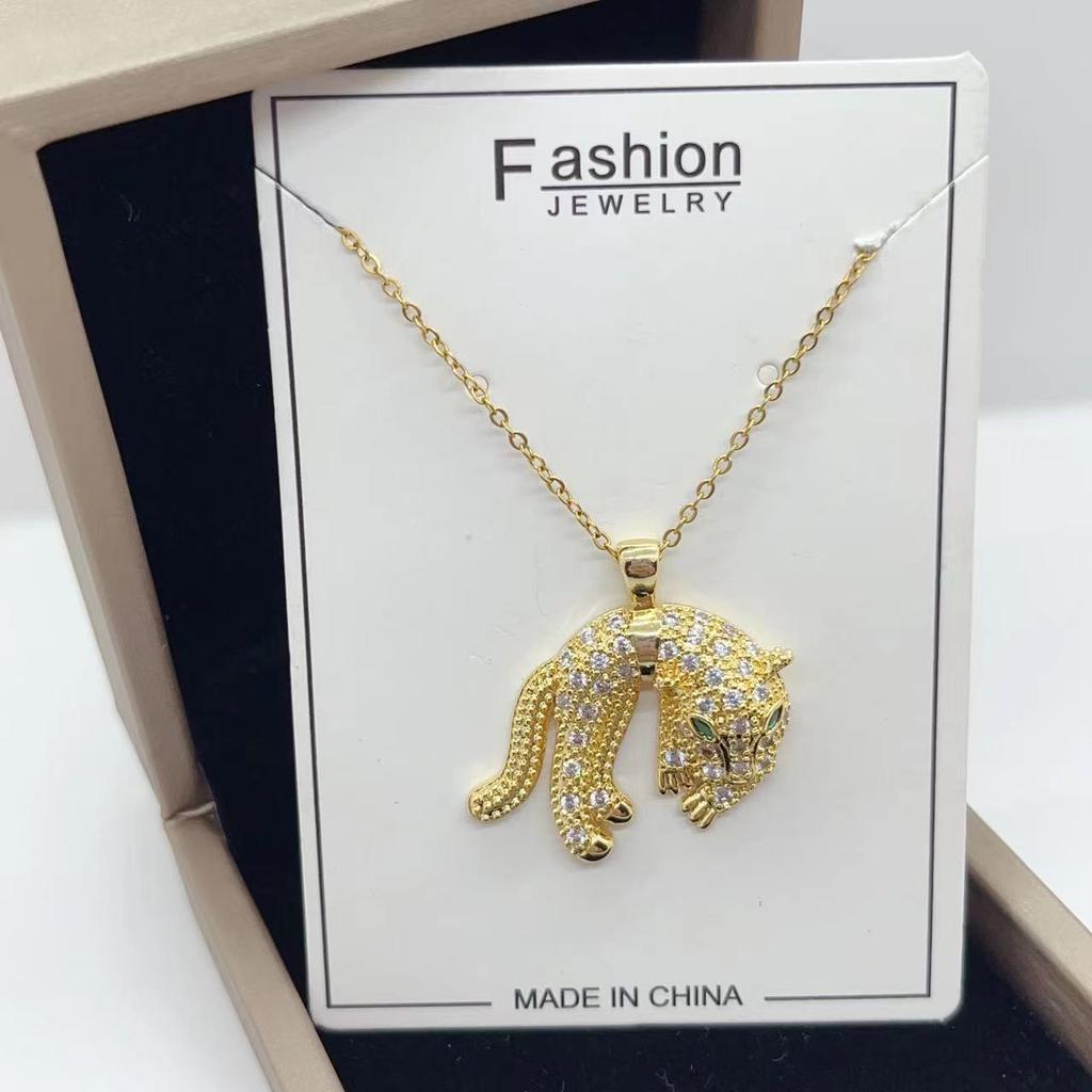 European and American Fashion Trend Women's Accessories Hip-hop Personality Leopard Pendant Retro Necklace Accessories Gifts