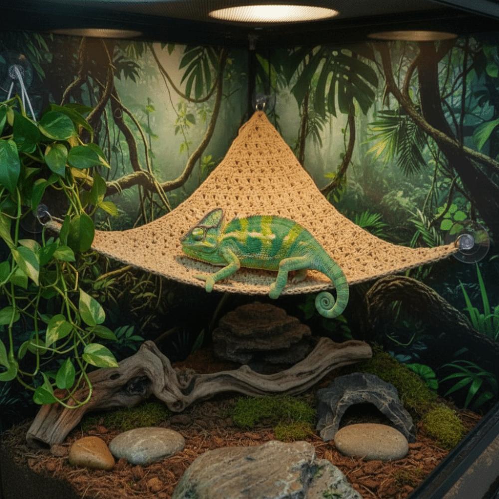 Suction Cup Pet Climbing Net Breathable Mesh Reptile Mesh Hammock Lizard Hammock  Pet Resting