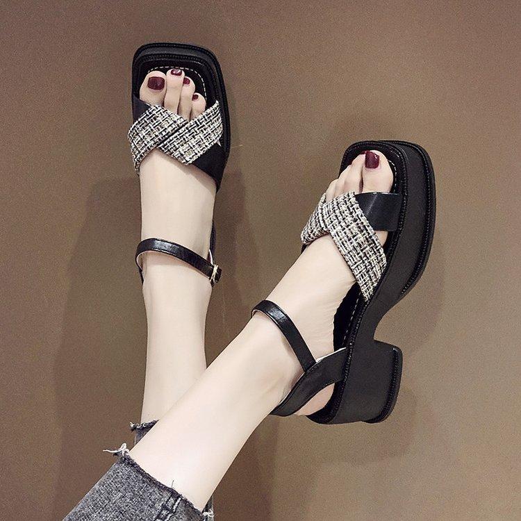 Thick soled sandals for women 2025 spring/summer new Korean version checkered color blocked thick heel square toe sandals