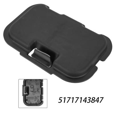 Osłona dostępu do przedniego koła plastikowa 51717143847 Osłona błotnika