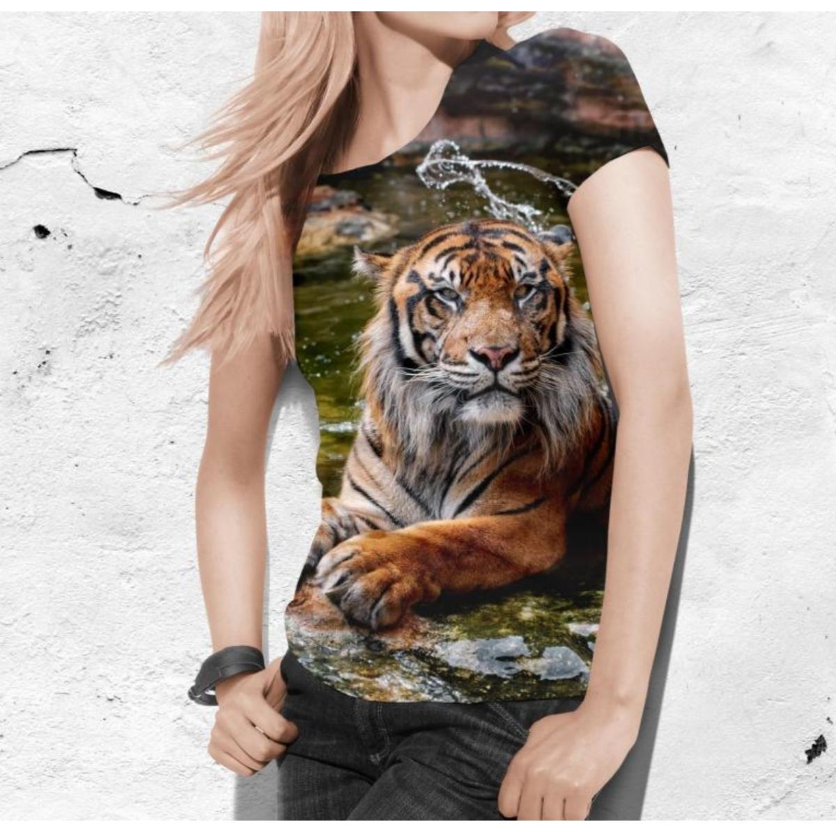 Женская футболка с милыми мультяшными животными — фото 12