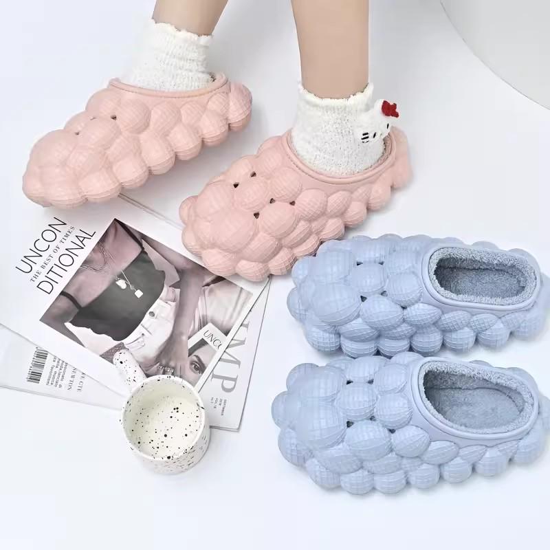 Határokon átnyúló Csúszásmentes Meleg Licsi Pamut Papucs - Vízálló Szőlő Mogyoró Buborék Dizájn