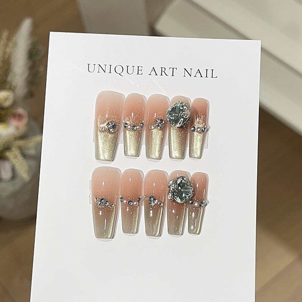 Ice Green Steam Bubble Drink Exquisite Flash Gradient Dark Night Green Cat Eye Quality K9 Diamond Light Luxury Wear Armor