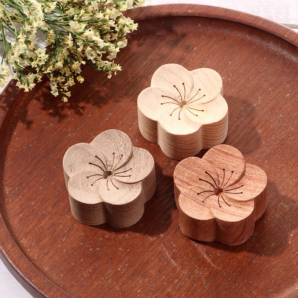 1Pc Diffused Wood Aroma Essential Oil Diffuser Essential Oil For Sleep Flower Shape Wooden Essential Oil Aromatherapy Car Supply